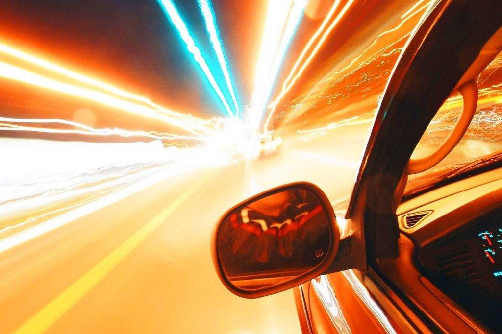 eye-disease-doublevision-lights-speed-driving-night-1024x682-1